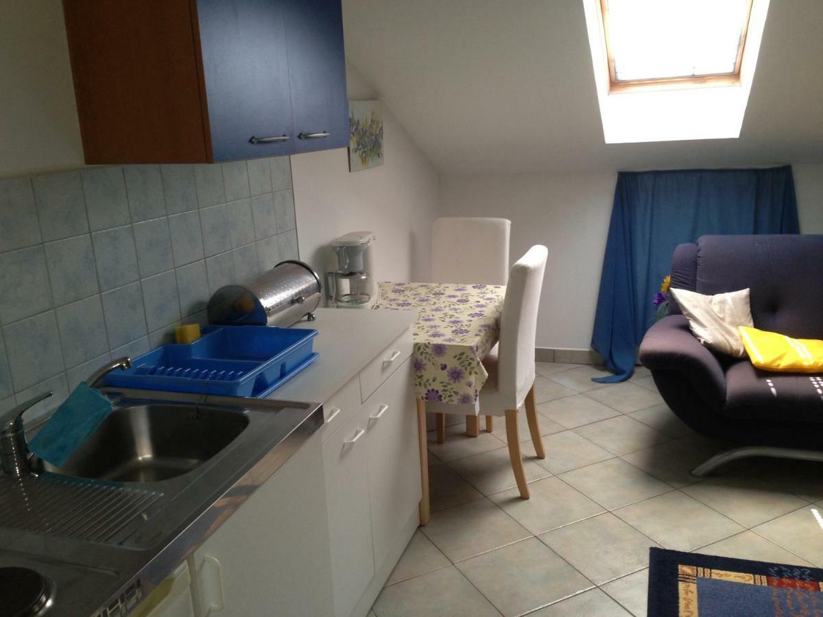 Apartment D&D Malinska Bagian luar foto